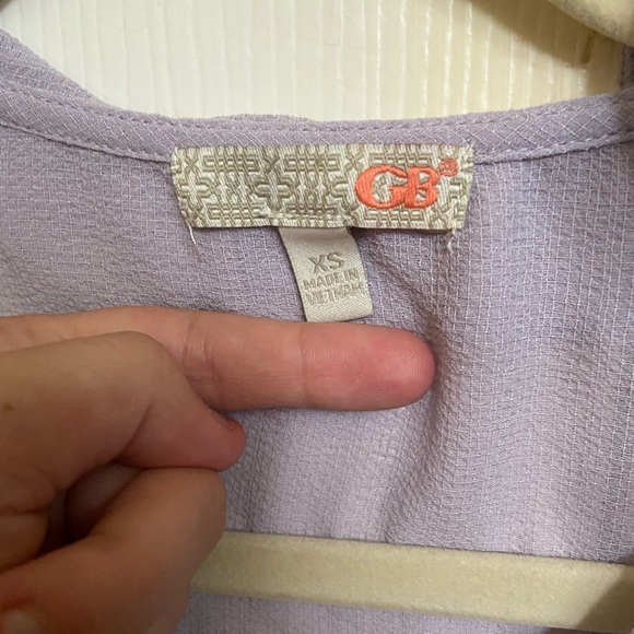 Purple Ruffle Top💜💟 - Picture 3 of 4